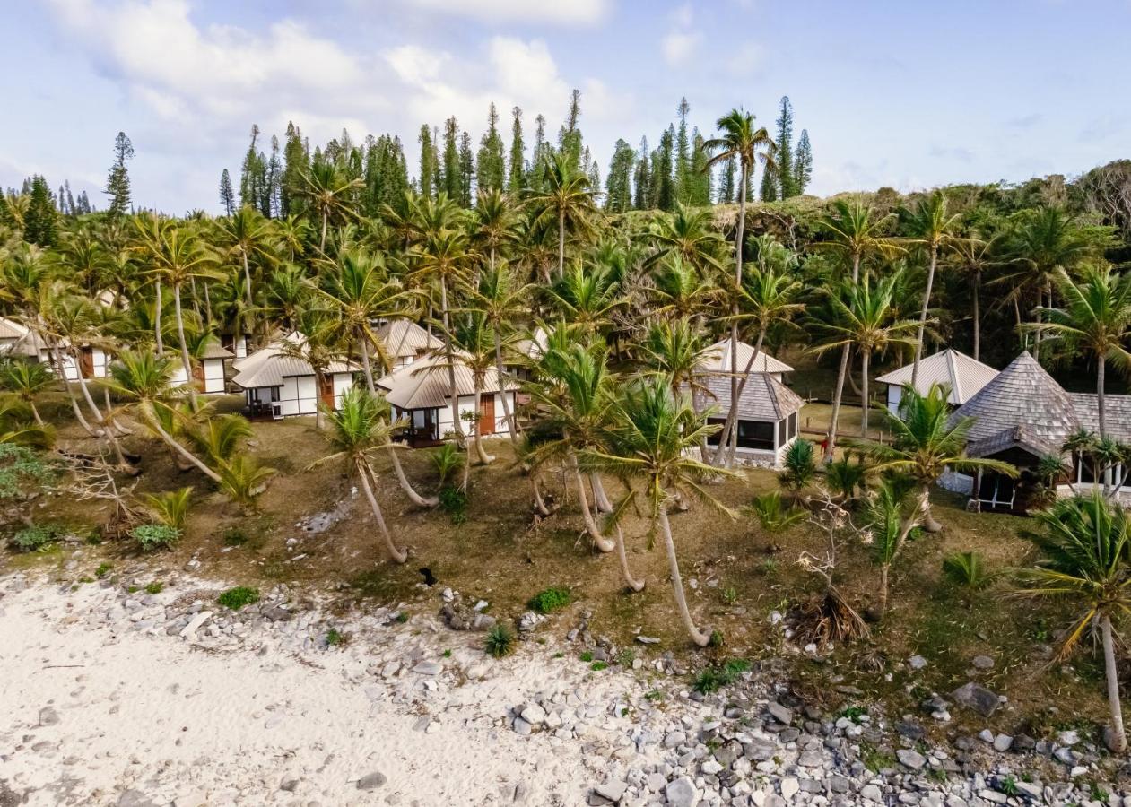 Hotel Nengone Village Mare Exterior foto