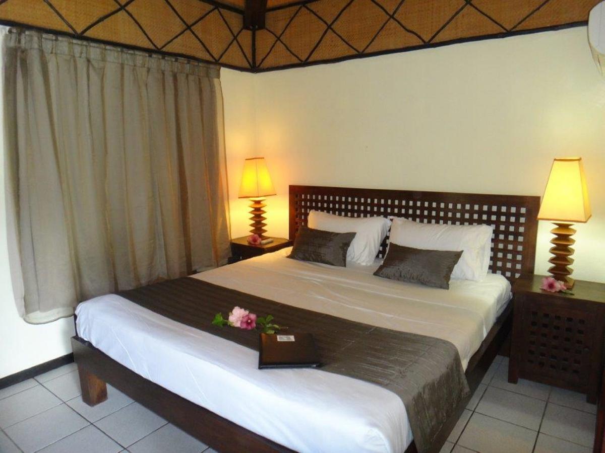 Hotel Nengone Village Mare Exterior foto
