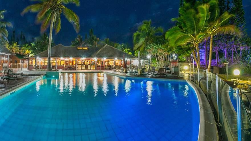 Hotel Nengone Village Mare Exterior foto